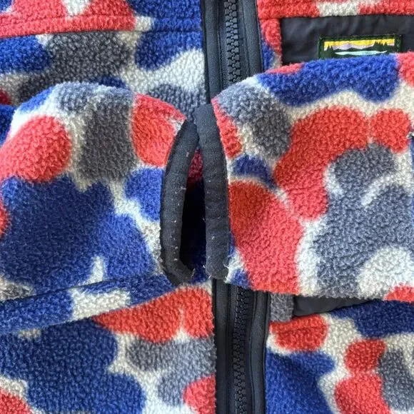 L.L.Bean Kids Medium 5-6 Hooded Fleece Jacket Retro Camo Red Blue Gray Zip - Picture 7 of 8
